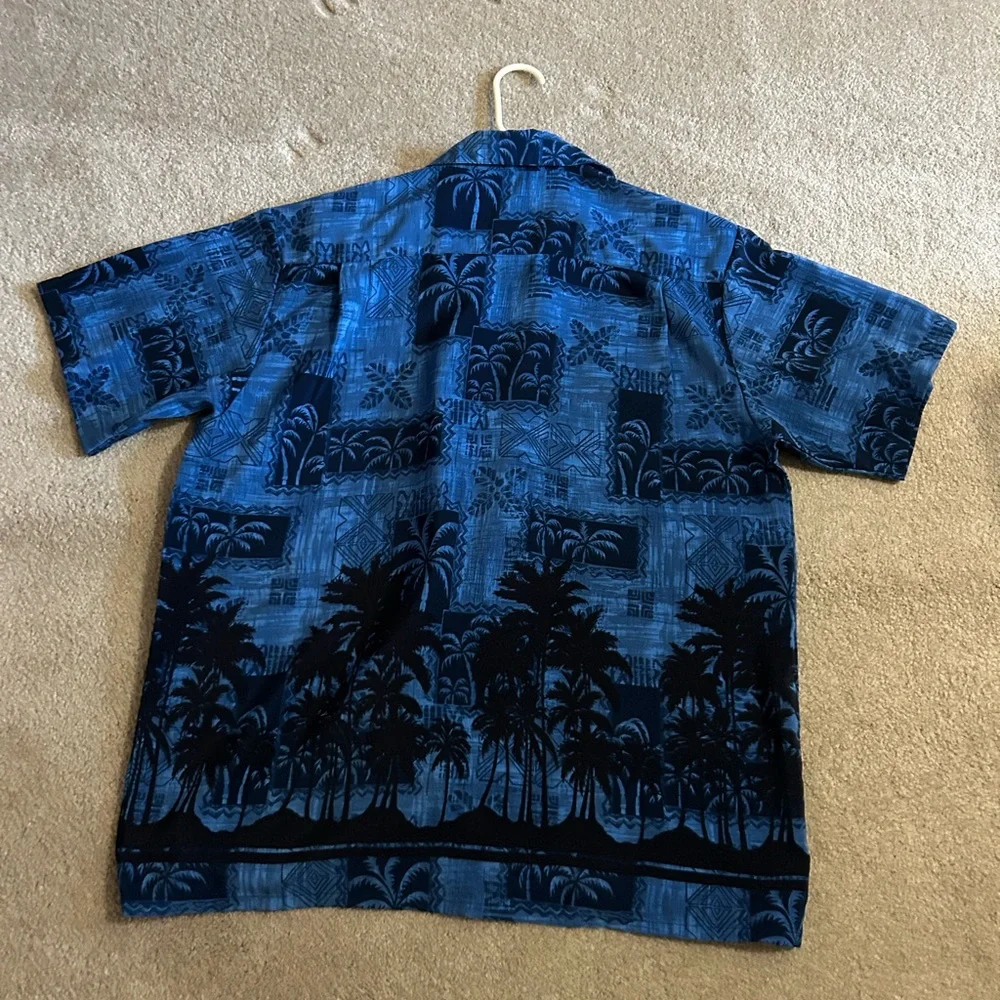 Blue Palm Tree Casual Button Down Shirt - Picture 2 of 4
